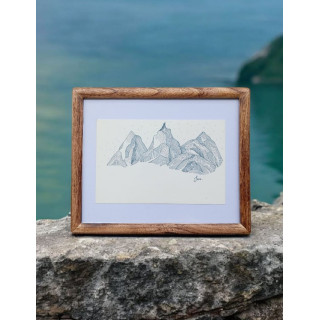 Montagnes bleues foncées